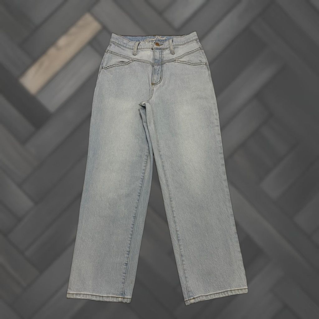 Vintage VINTAGE Universal Thread Jeans Light Wash Denim High Rise Straight Leg Women 26x26 Casual Everyday 5-Pocket Design Cotton Spandex Button Zip Size 26" / US 2 / IT 38 - 1 Thumbnail