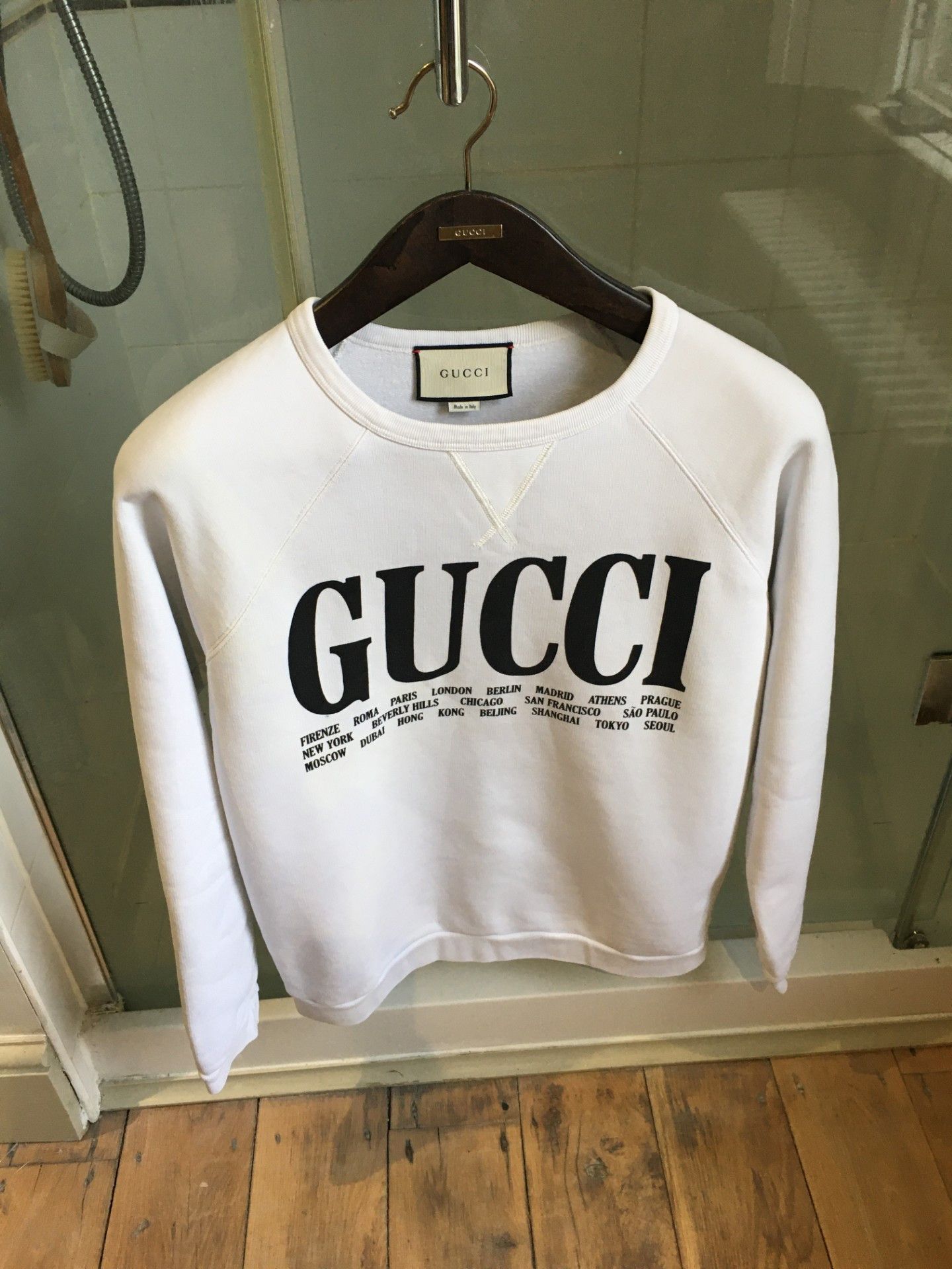 Gucci Gucci Logo Cotton Sweatshirt Size Small RRP $1,700 Size US S / EU 44-46 / 1 - 1 Thumbnail