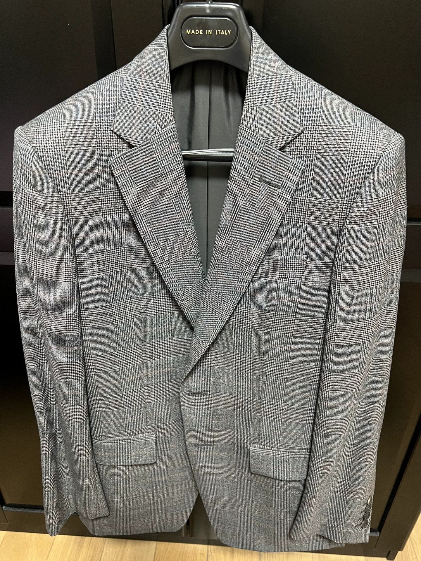 Chester Barrie Gray Prince of Wales Two-Piece Suit Size US M / EU 48-50 / 2 - 1 Thumbnail