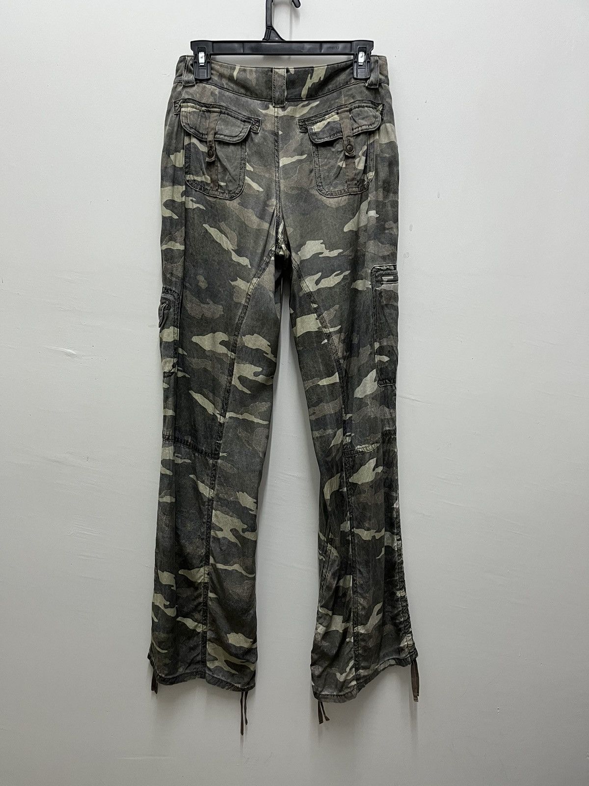 ATSURO TAYAMA Vintage Atsuro Tayama Camouflage Cargo Rayon Women Pants Size 30" / US 8 / IT 44 - 3 Thumbnail