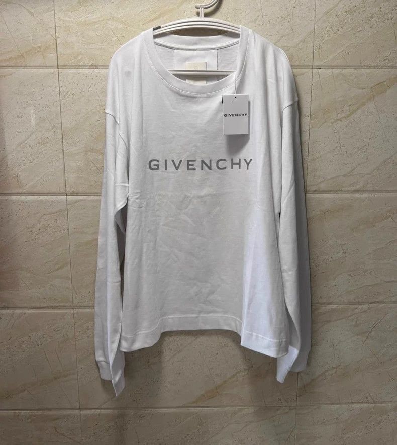 Givenchy Givenchy New Quilted Long Sleeve Sweatshirt Size US XL / EU 56 / 4 - 1 Thumbnail
