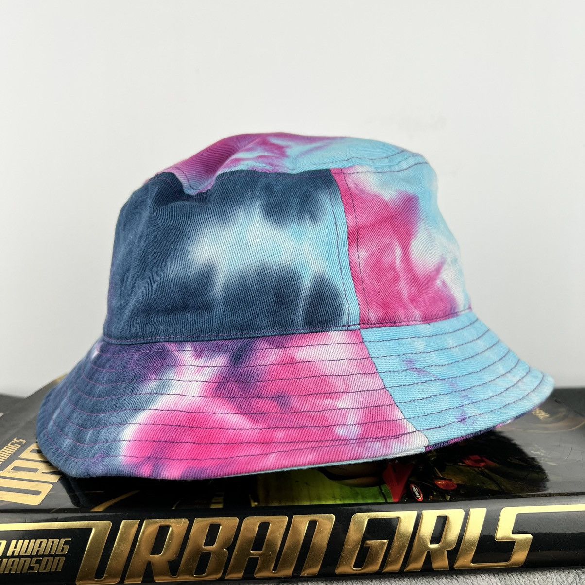 Kangol Tie-dye Kangol Bucket Hat Secret Pocket Palace Fuct DGK Rare Size ONE SIZE - 3 Thumbnail