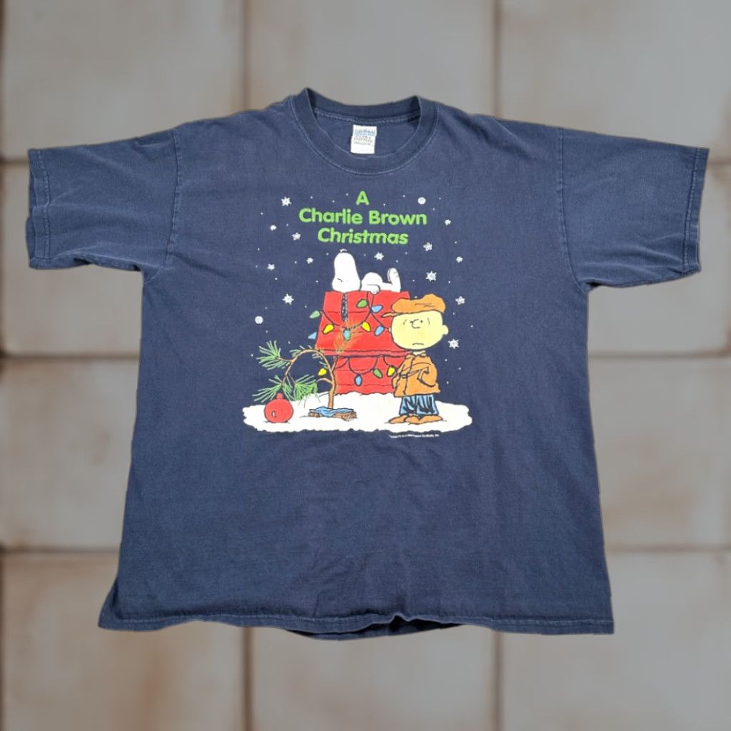 Gildan VINTAGE Charlie Brown Christmas Shirt Adults XL Blue Peanuts Snoopy Y2K Size US XL / EU 56 / 4 - 1 Thumbnail