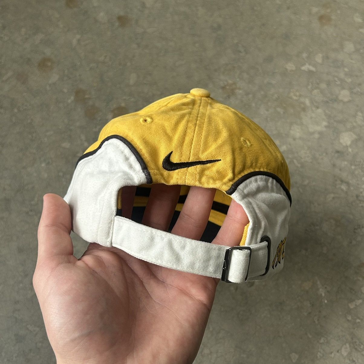 Nike Corteiz Crtz Yellow Graphic Logo 6-Panel Cap Hat Size ONE SIZE - 4 Thumbnail