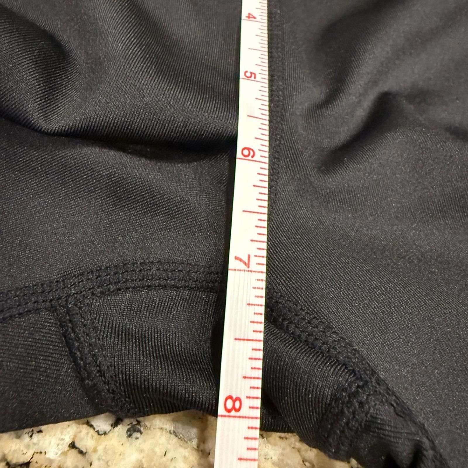 Other Iron Man black cropped biker legging shorts sportswear SZ SM Size 28" / US 6 / IT 42 - 7 Thumbnail