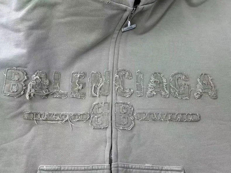 Balenciaga Balenciaga Solid Color Zip-Up Hooded Drop Shoulder Sweatsh Size US M / EU 48-50 / 2 - 3 Thumbnail