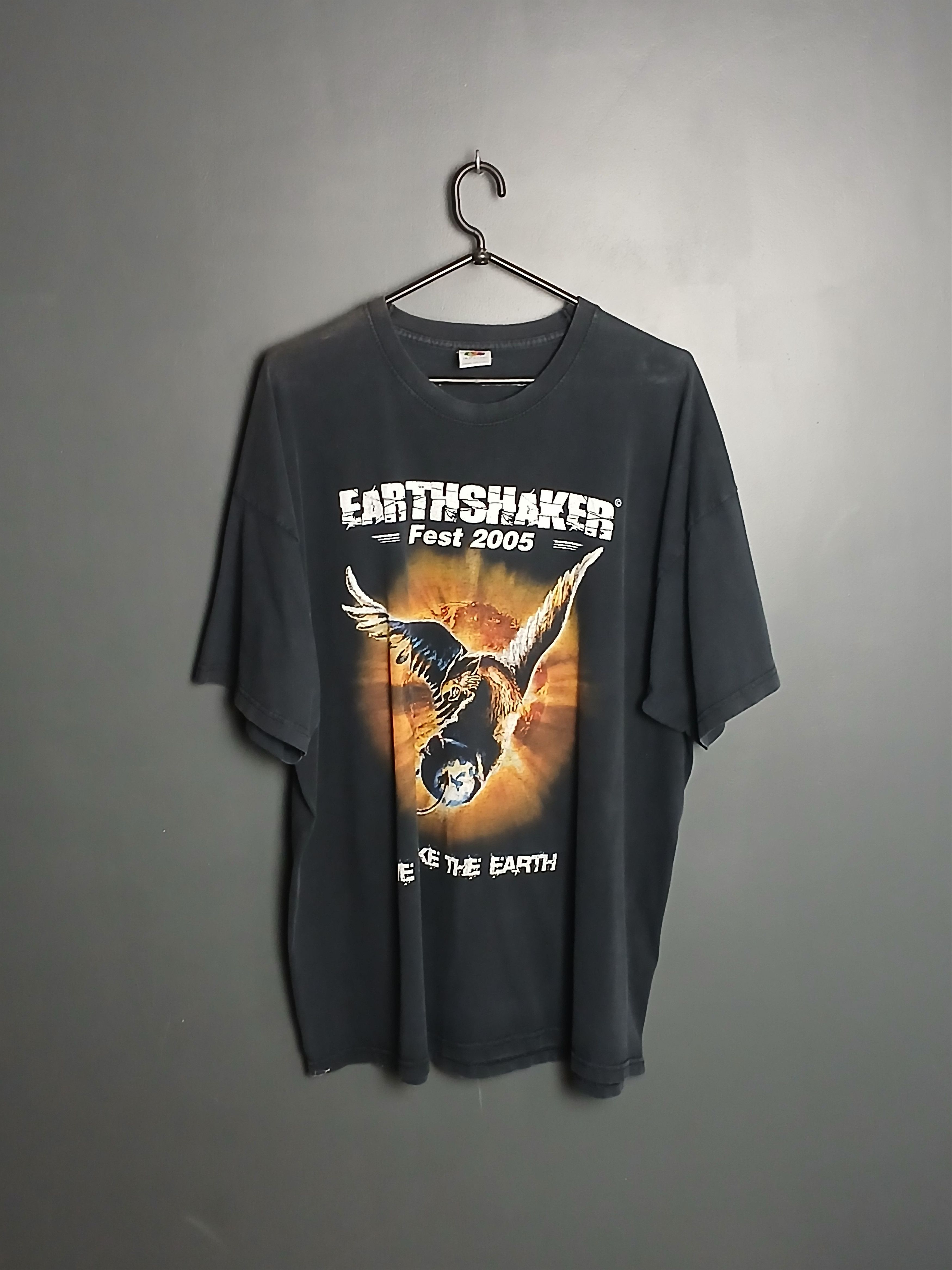 Band Tees × Vintage Vintage 2005 Earthshaker Rock Festival T-Shirt Size US XXL / EU 58 / 5 - 2 Thumbnail