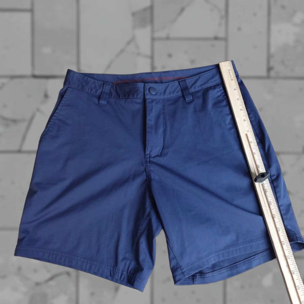 Rhone Rhone Shorts 31 Blue Solid Chino 7" Commuter 100553 Rhone Shorts 31 Blue Solid Chino 7" Commuter 100553 Size US 31 - 1 Thumbnail