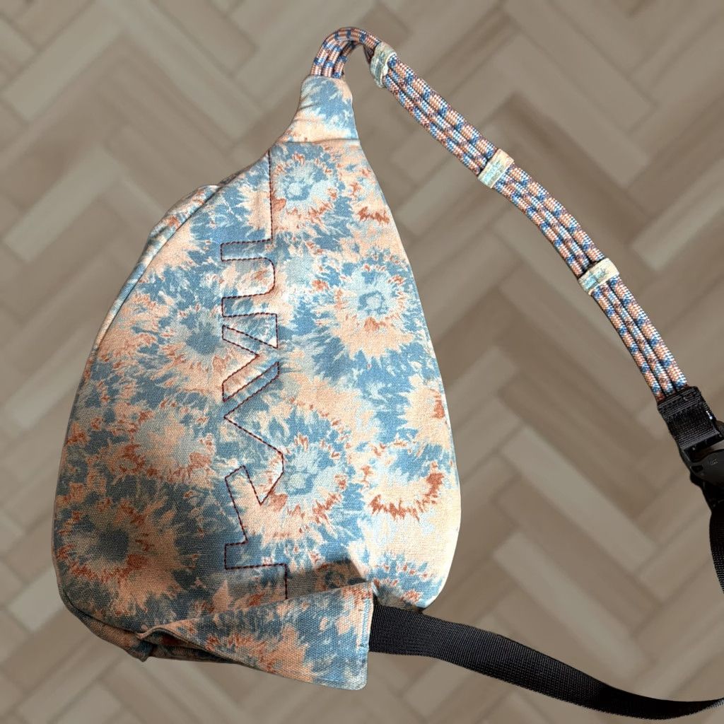 KAVU VINTAGE KAVU Rope Sling Bag Crossbody Shoulder Hiking Backpack Ink Spots Blue Woman Boys Girls? Size ONE SIZE - 1 Thumbnail