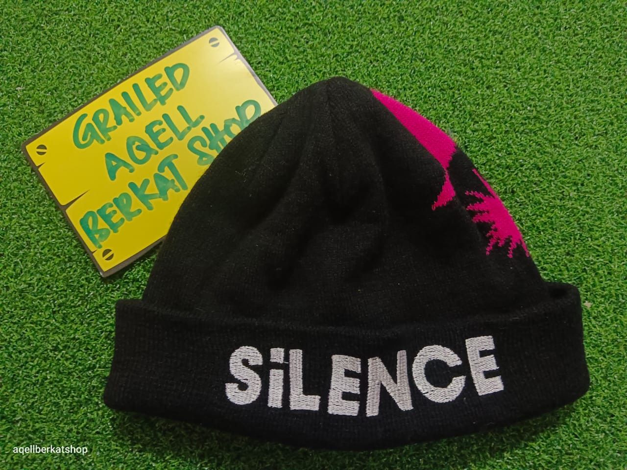 Japanese Brand SIM Japan Beanie Size ONE SIZE - 1 Thumbnail