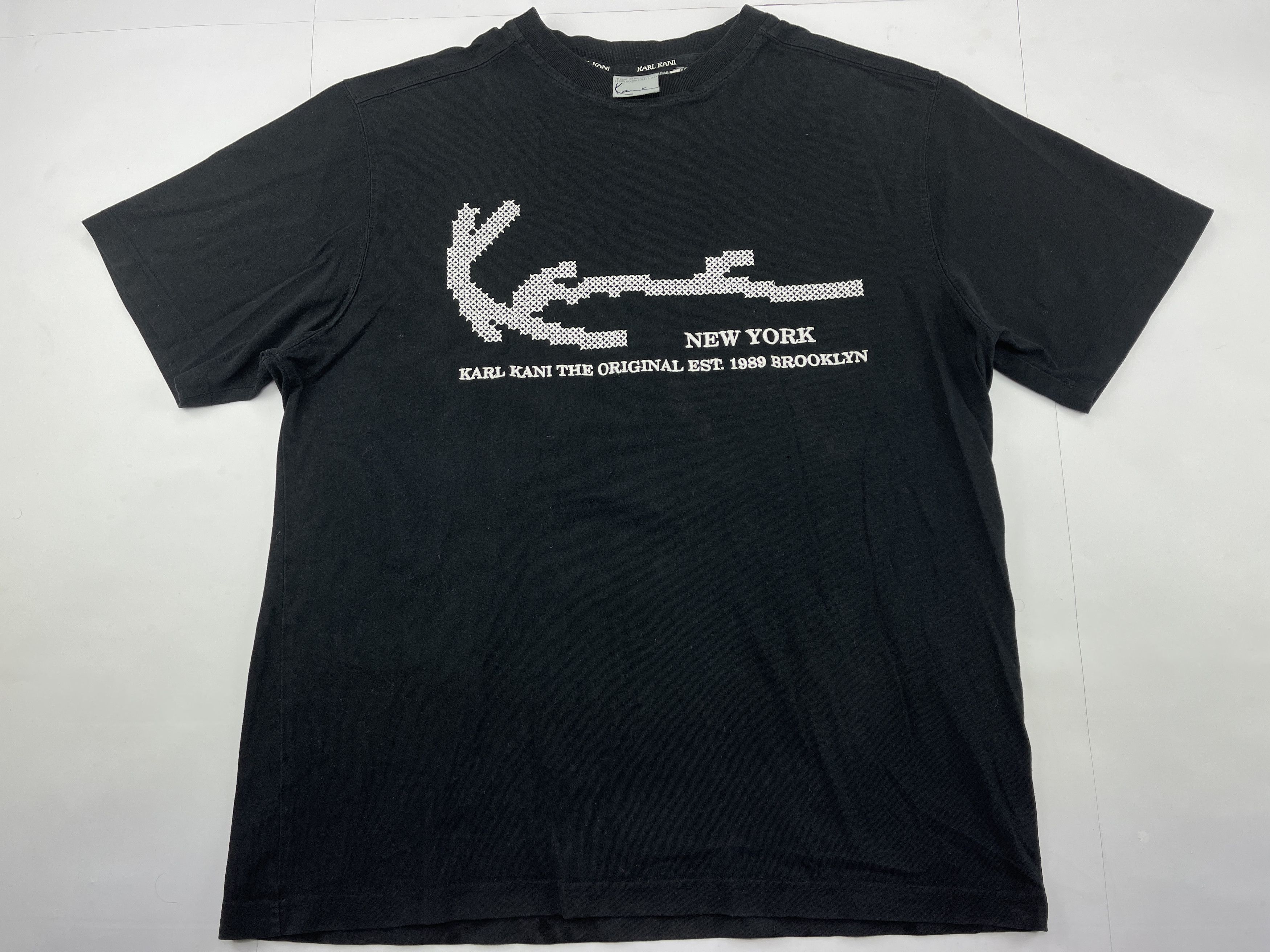 Karl Kani Karl Kani t-shirt, vintage 90s, 1990s hip hop, Y2K, size L Size US L / EU 52-54 / 3 - 1 Thumbnail