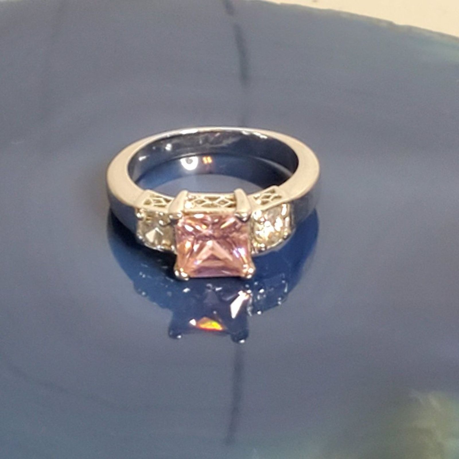 Designer White Gold Plated Pink Princess Cut & White Crystal Ring 6.5 Size ONE SIZE - 2 Thumbnail