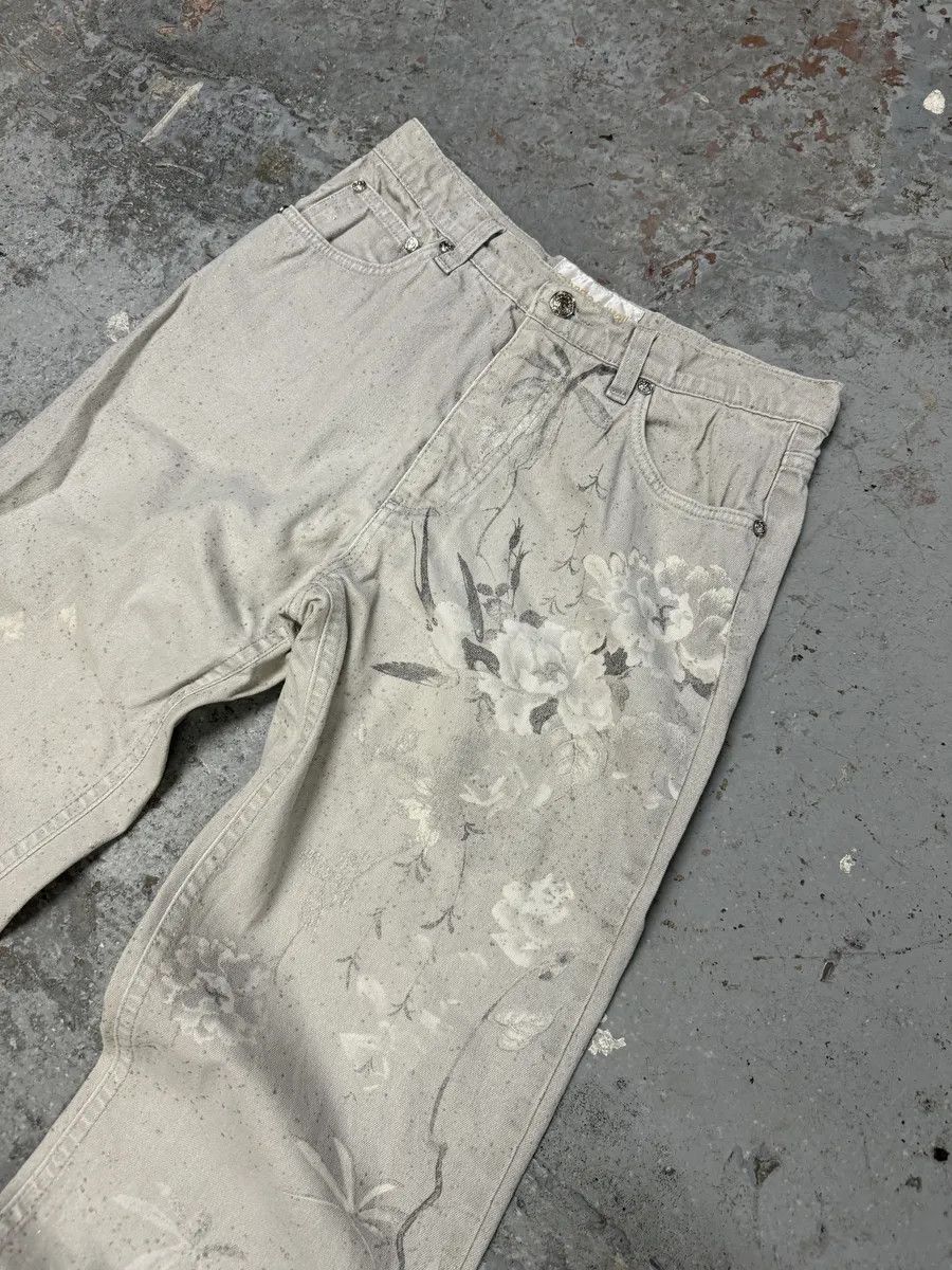 Roberto Cavalli 2000s Roberto Cavalli Grey Flowers Archive Pants Size 25" / US 0 / IT 36 - 8 Thumbnail