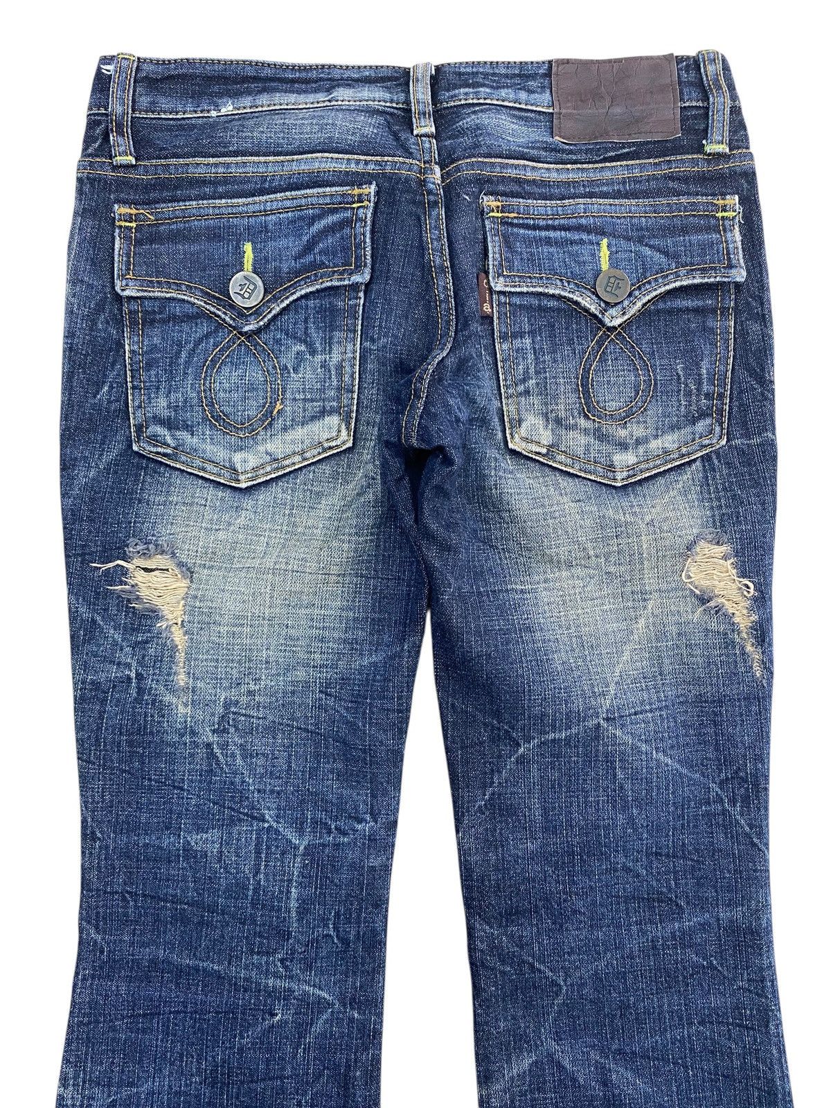 Japanese Brand Japanese Brand Distressed Ripped Style Flare Jeans Size US 29 - 4 Thumbnail