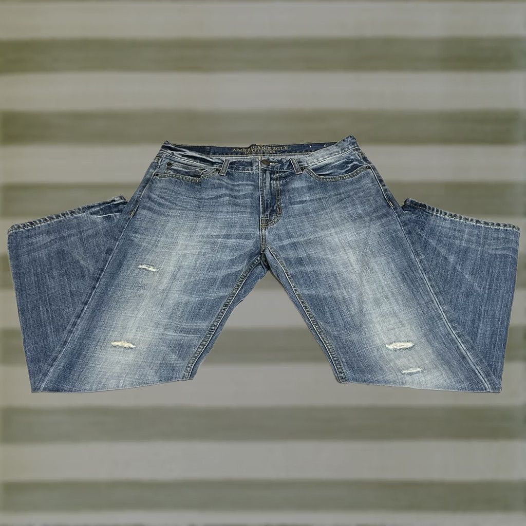 American Eagle Outfitters American Eagle Outfitters Original Boot Jeans Mens 34x29 Blue Denim Distressed 5-Pocket Regular Bootcut Mid Rise Cotton Denim Size US 34 / EU 50 - 1 Thumbnail