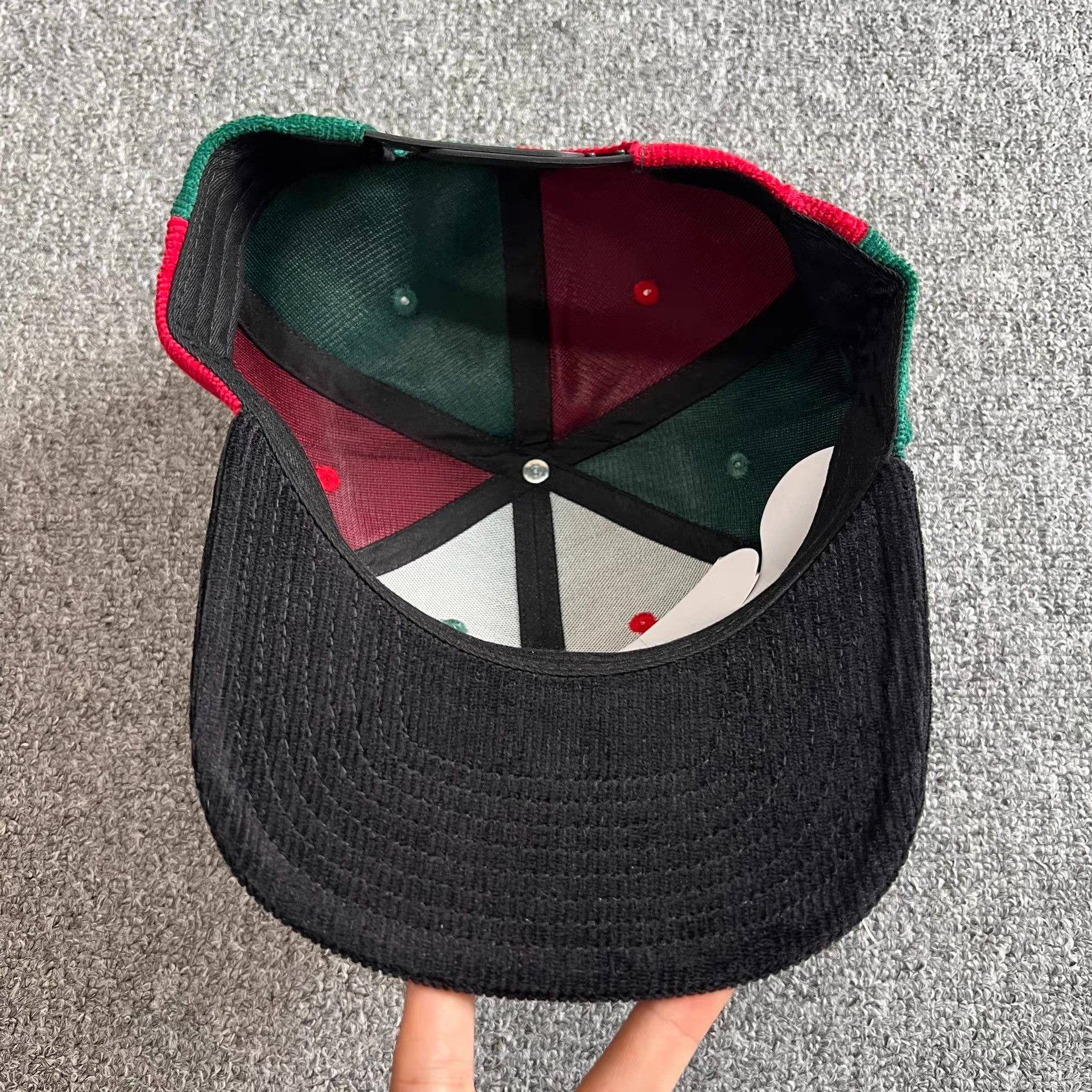 Cross Colours Cross Colours Washed Vintage Curved Brim Baseball Cap Q7 Size ONE SIZE - 3 Thumbnail