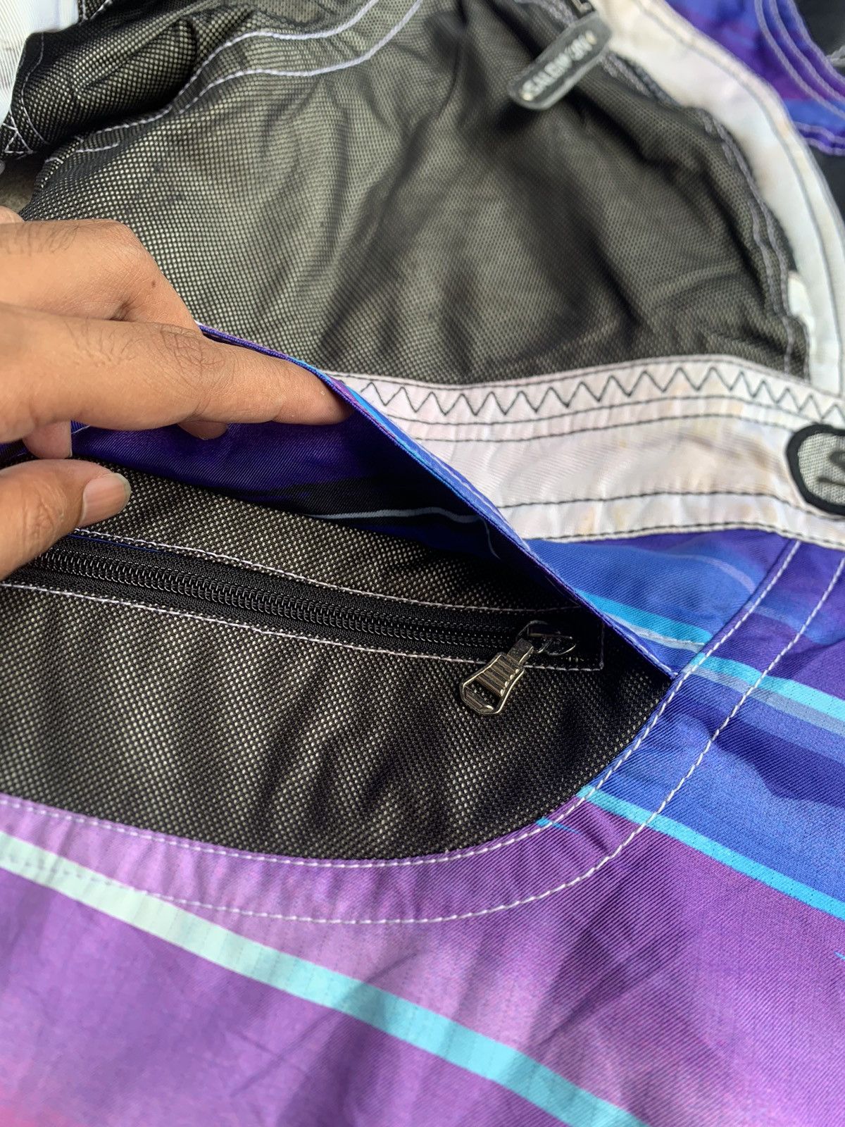 Salomon × Vintage Very Rare Salomon Ski Jacket with Hoodie Production Size US L / EU 52-54 / 3 - 10 Thumbnail
