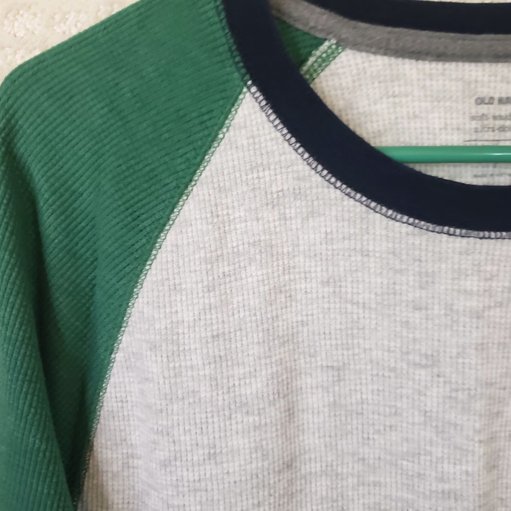 Old Navy Old Navy Shirt Men's L Gray Green Waffle Knit Thermal Crew Neck Long Sleeve Baseball Style T-shirt Size US L / EU 52-54 / 3 - 4 Thumbnail