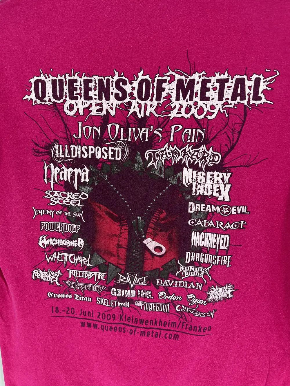 Band Tees × Vintage Vintage Y2K Queens Of Matal Open Air 2009 Band Rock Tee Size US L / EU 52-54 / 3 - 13 Thumbnail