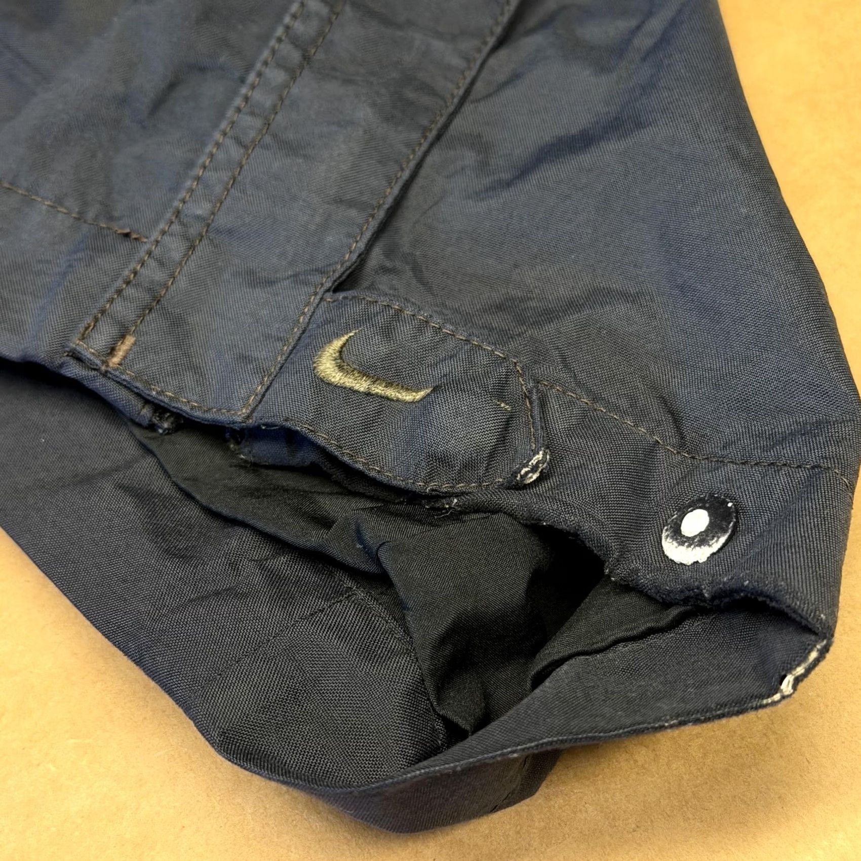Nike Nike Storm-FIT Golf Pants Mens L Gray Waterproof Elastic Waist Zip Cuff Windproof Rain Pants Mens Clothing Size US 33 - 6 Thumbnail