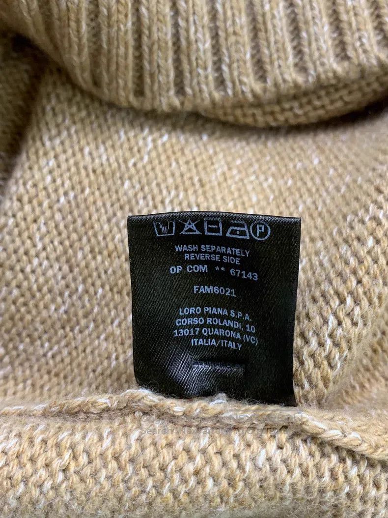Loro Piana Loro Piana Khaki classic round neck cashmere sweater, new Size XS / US 0-2 / IT 36-38 - 6 Thumbnail