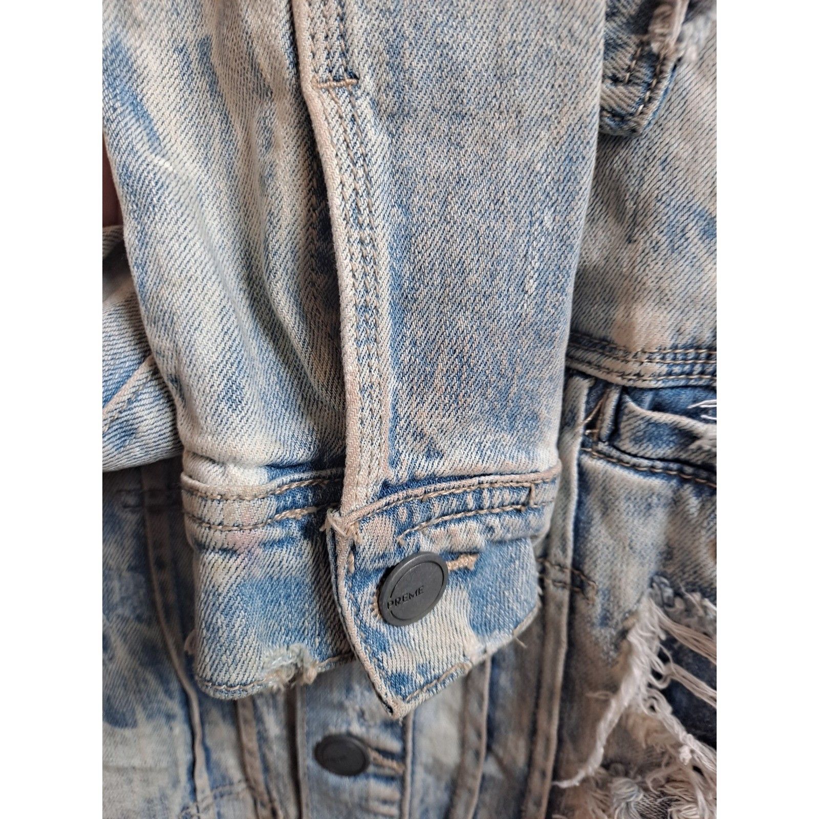 Other PREME Distressed Denim Trucker Jacket Rips Faded Blue Mens S Size US S / EU 44-46 / 1 - 6 Thumbnail