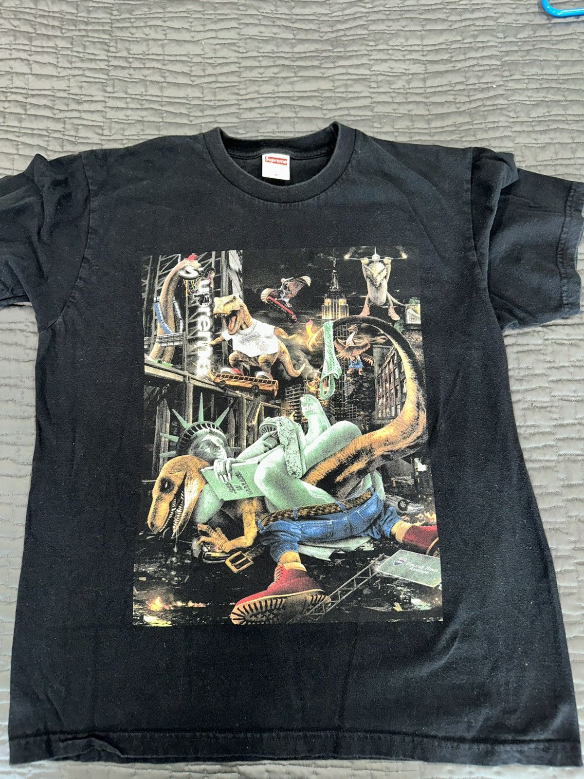 Supreme Supreme Trex NYC T shirt Size US L / EU 52-54 / 3 - 1 Thumbnail