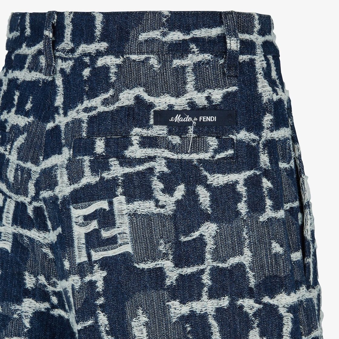 Fendi o1s1wg110525 Shorts in Navy Size US 31 - 4 Thumbnail
