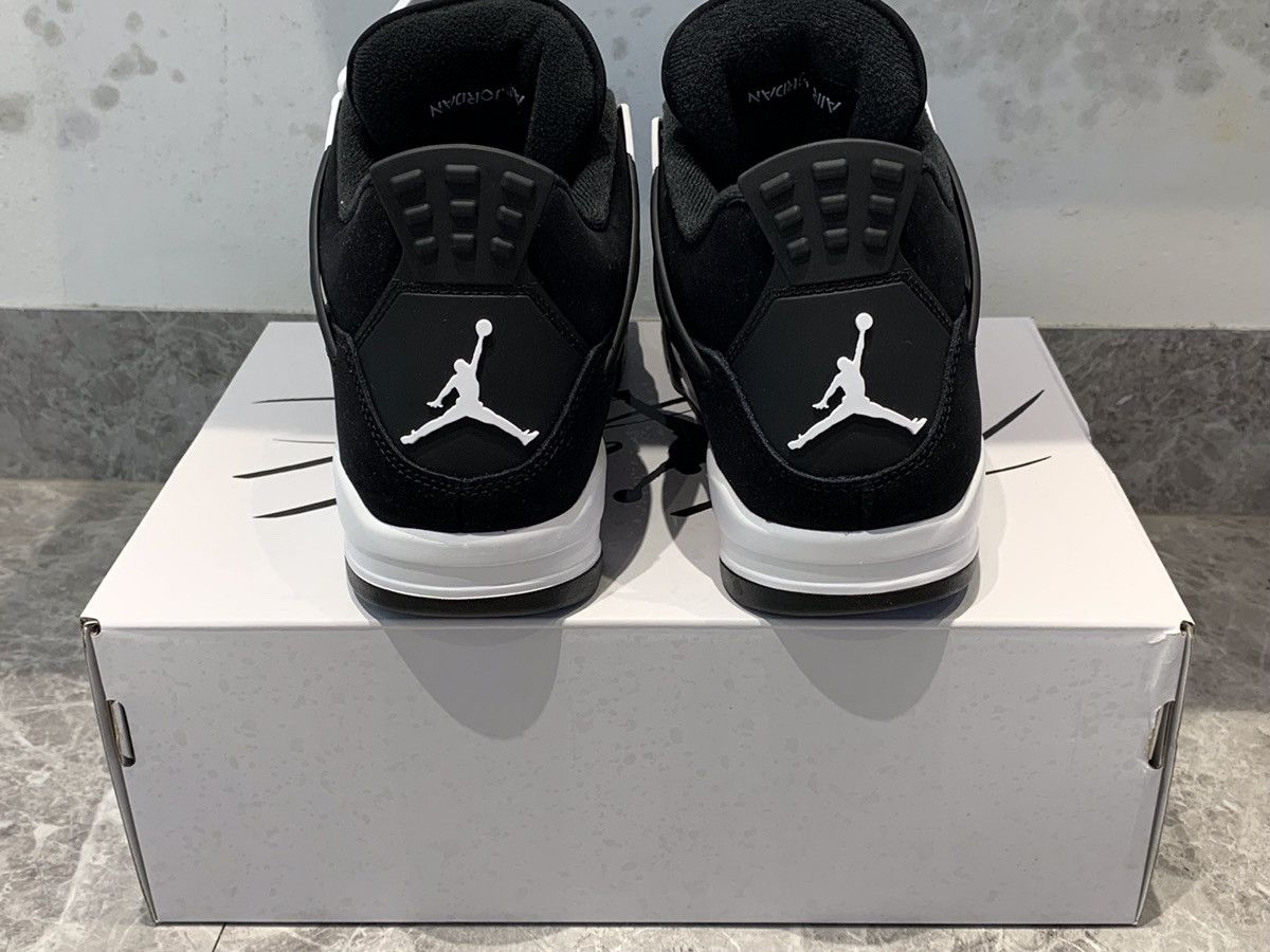 Jordan Brand Air Jordan 4 Retro White Thunder Size US 9 / EU 42 - 6 Thumbnail