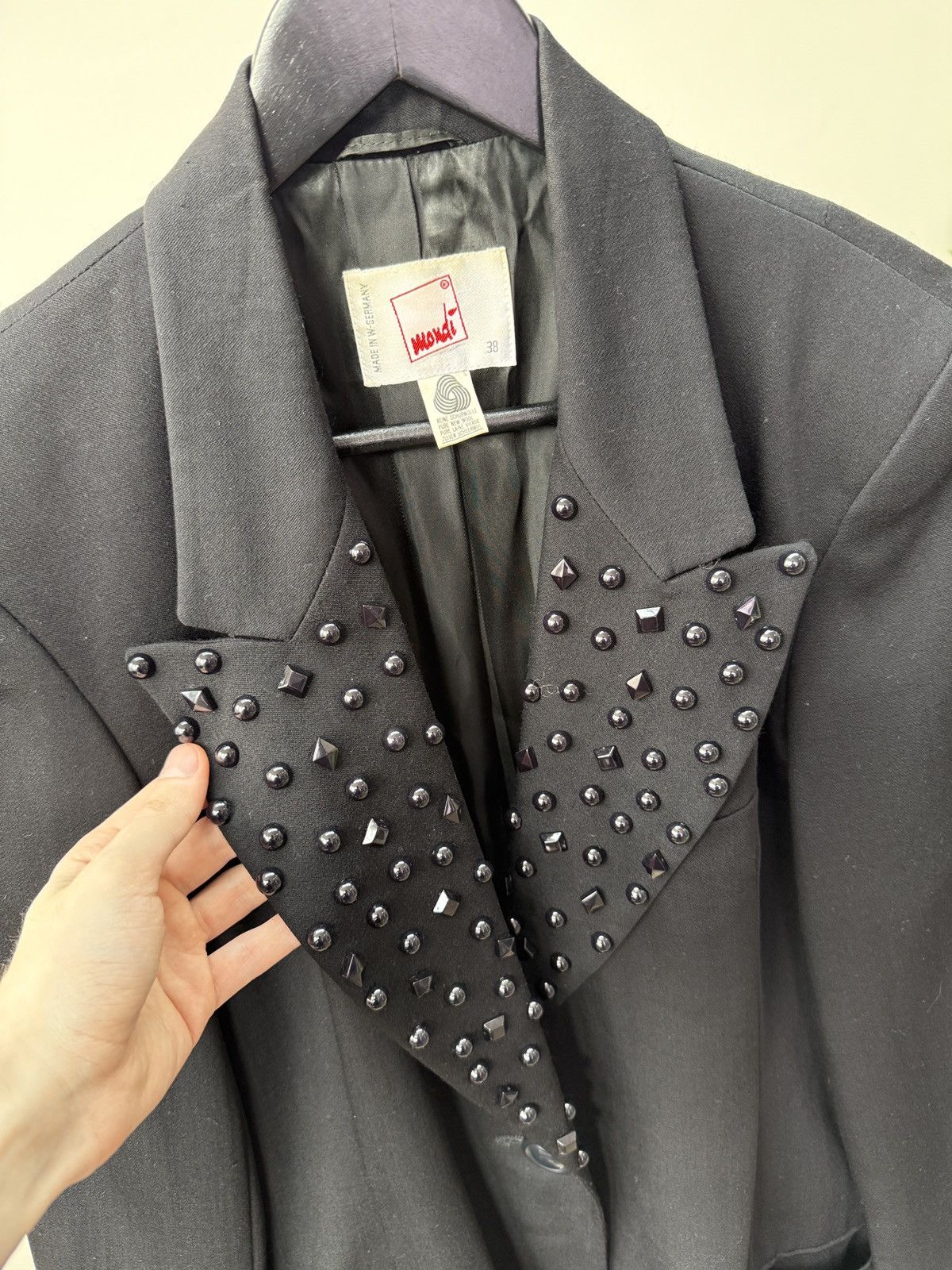 Other Vintage Mondi Wool Blazer Women’s Gothic Embellished Jacket Size XS / US 0-2 / IT 36-38 - 7 Thumbnail