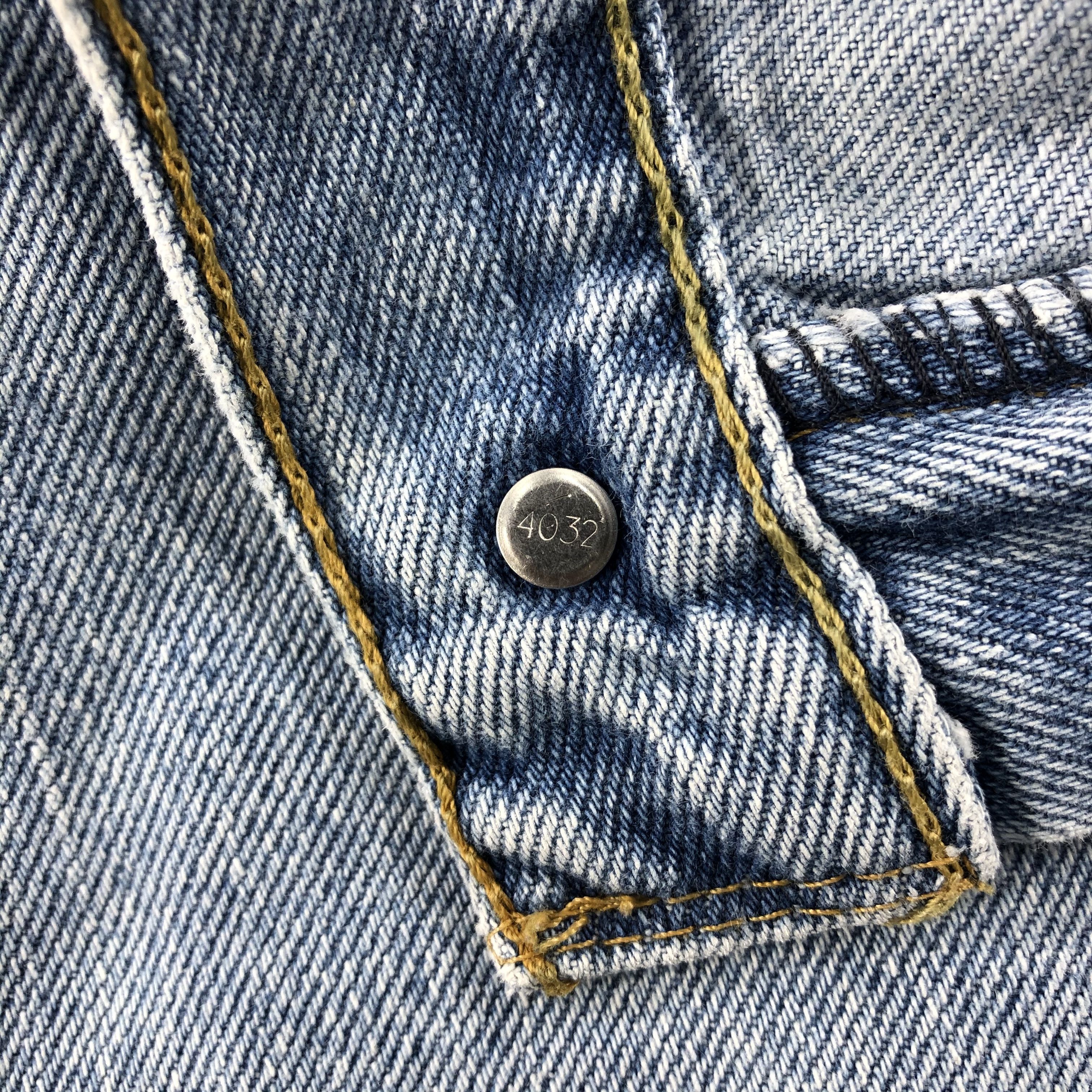 Levi's × Vintage Vintage Light Wash Levis 550 Jeans-JM1812 Size US 38 / EU 54 - 9 Thumbnail