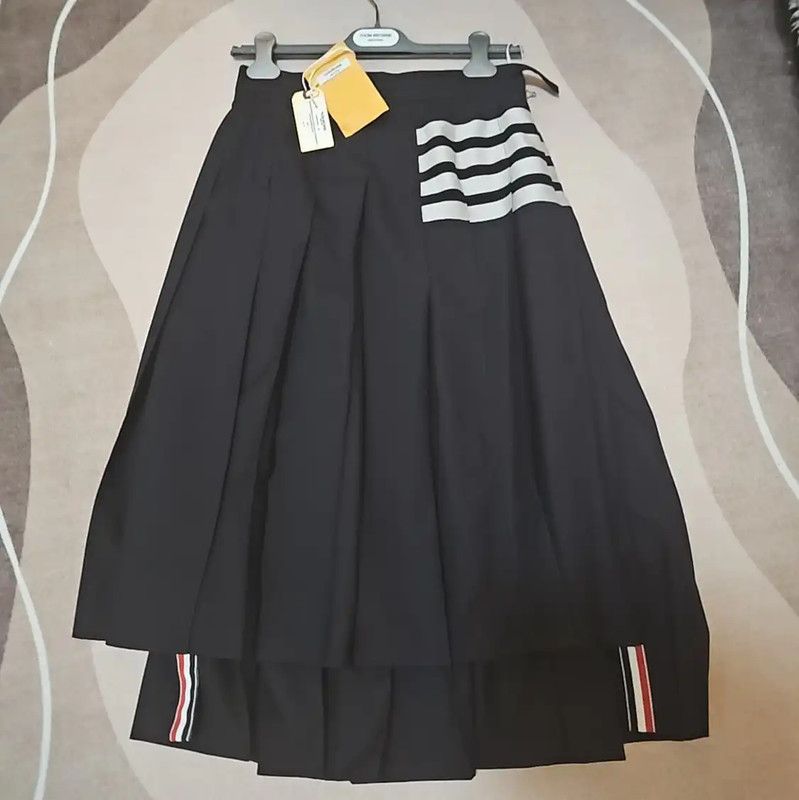 Thom Browne Thom Browne Women's Long Navy Wool Skirt 0089 Size 23" - 1 Thumbnail