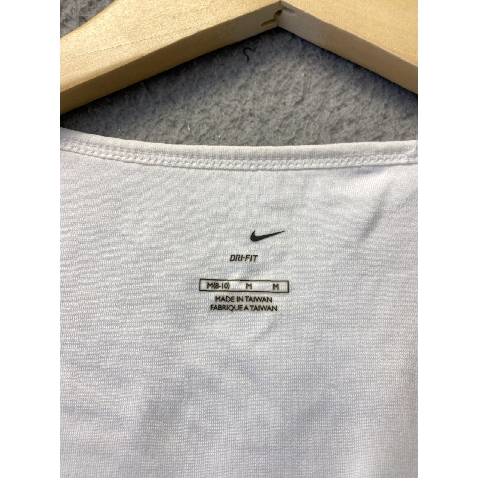 Nike VINTAGE Nike Activewear Women's Tank Top M Lightweight Beige Yoga Workout Gym Sports Size M / US 6-8 / IT 42-44 - 5 Thumbnail