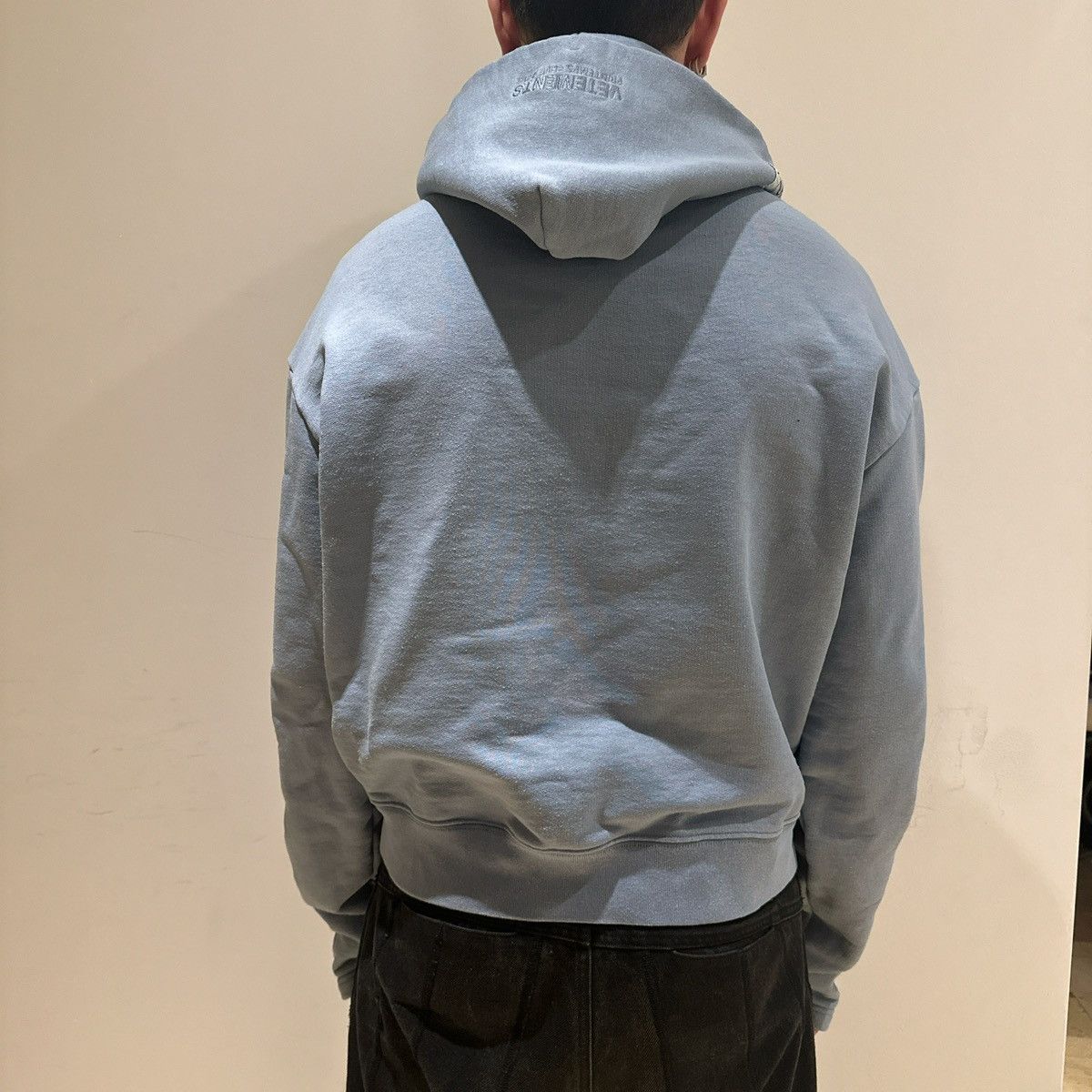 Vetements VETEMENTS SS18 RARE BABY BLUE ZIP UP HOODIE Size XS / US 0-2 / IT 36-38 - 2 Thumbnail