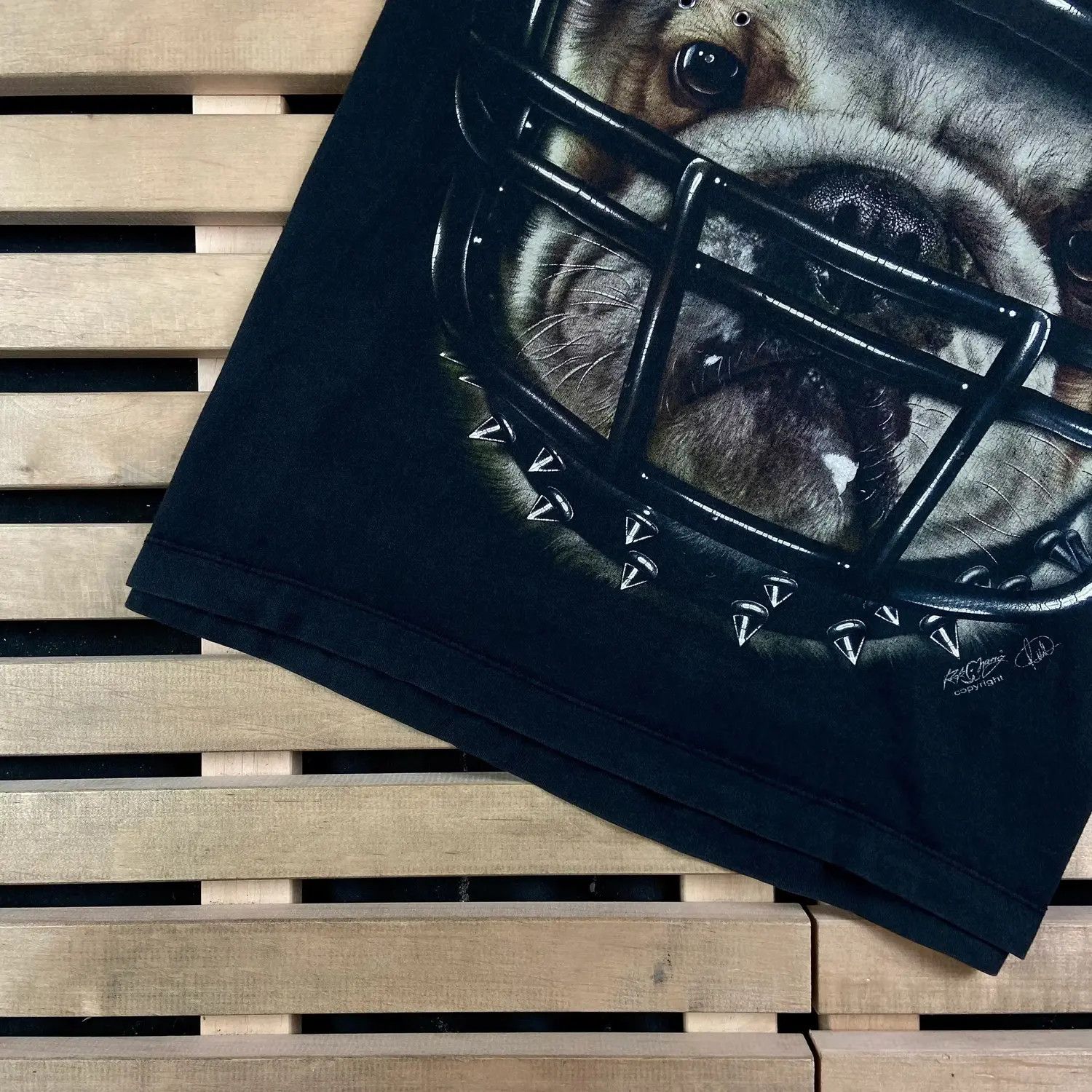 Band Tees Mens Vintage T Shirt Bulldog Football Size M Size US M / EU 48-50 / 2 - 3 Thumbnail