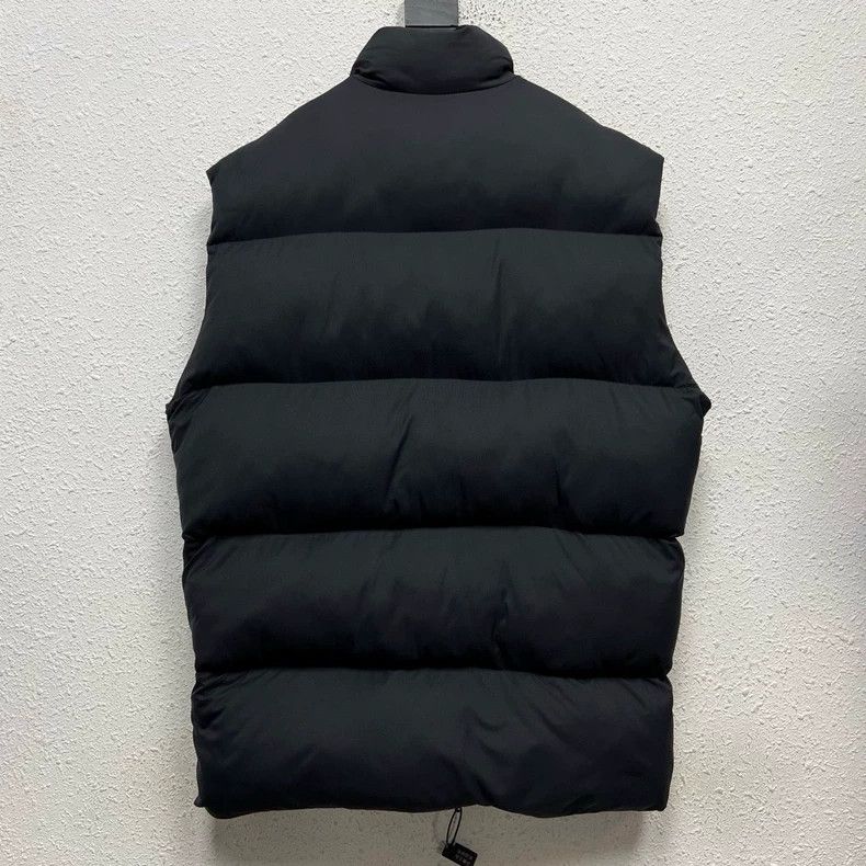 Balenciaga Balenciaga SportyB oversize down vest Size US XXS / EU 40 - 2 Thumbnail