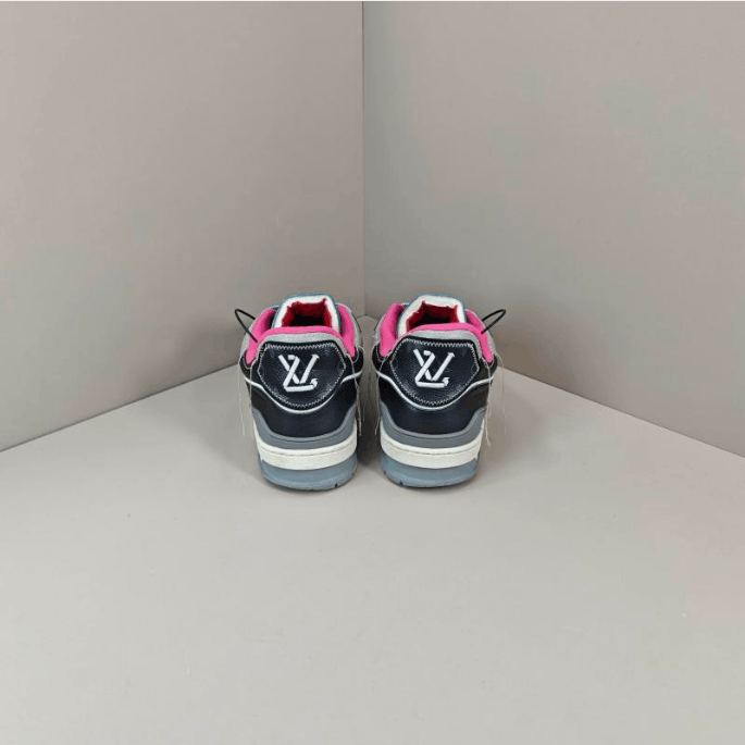 Louis Vuitton Louis Vuitton low-top sneakers 41.5 Size US 8.5 / EU 41-42 - 4 Thumbnail