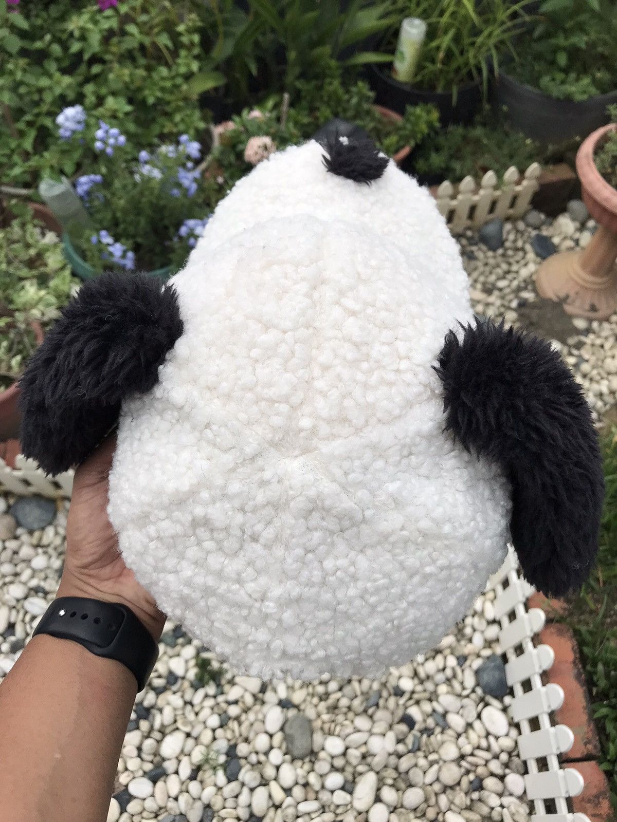 Universal Studios ACCEPT OFFER 💥 AUTHENTIC SNOOPY FULL FAUX FUR CAP HAT Size ONE SIZE - 6 Thumbnail