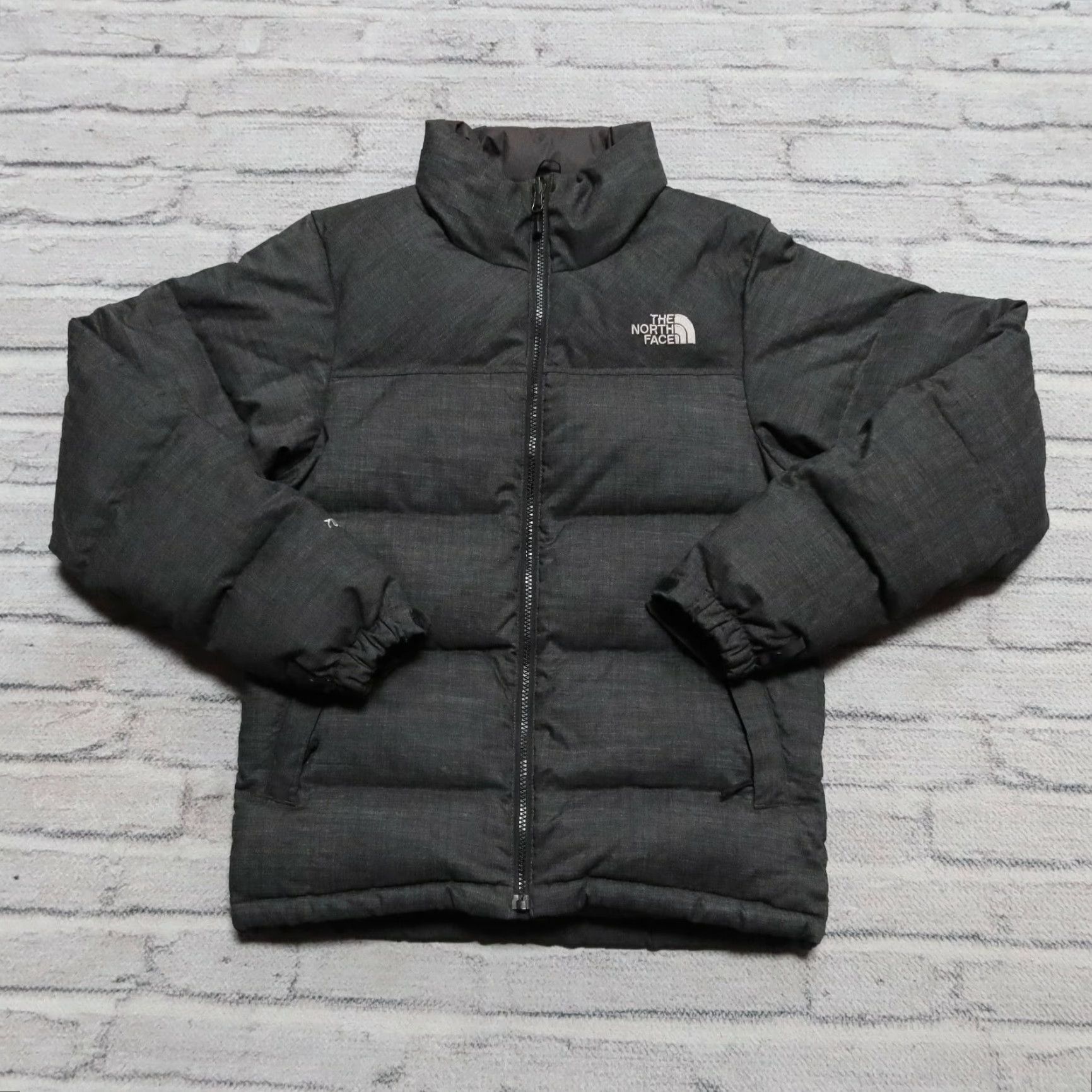 The North Face VINTAGE North Face Nuptse 700 Quilted Down Puffer Jacket Grey S Mens Size US S / EU 44-46 / 1 - 2 Thumbnail