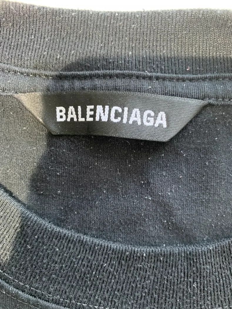 Balenciaga Balenciaga Multinational Text Barrage Short Sleeve Size US M / EU 48-50 / 2 - 4 Thumbnail