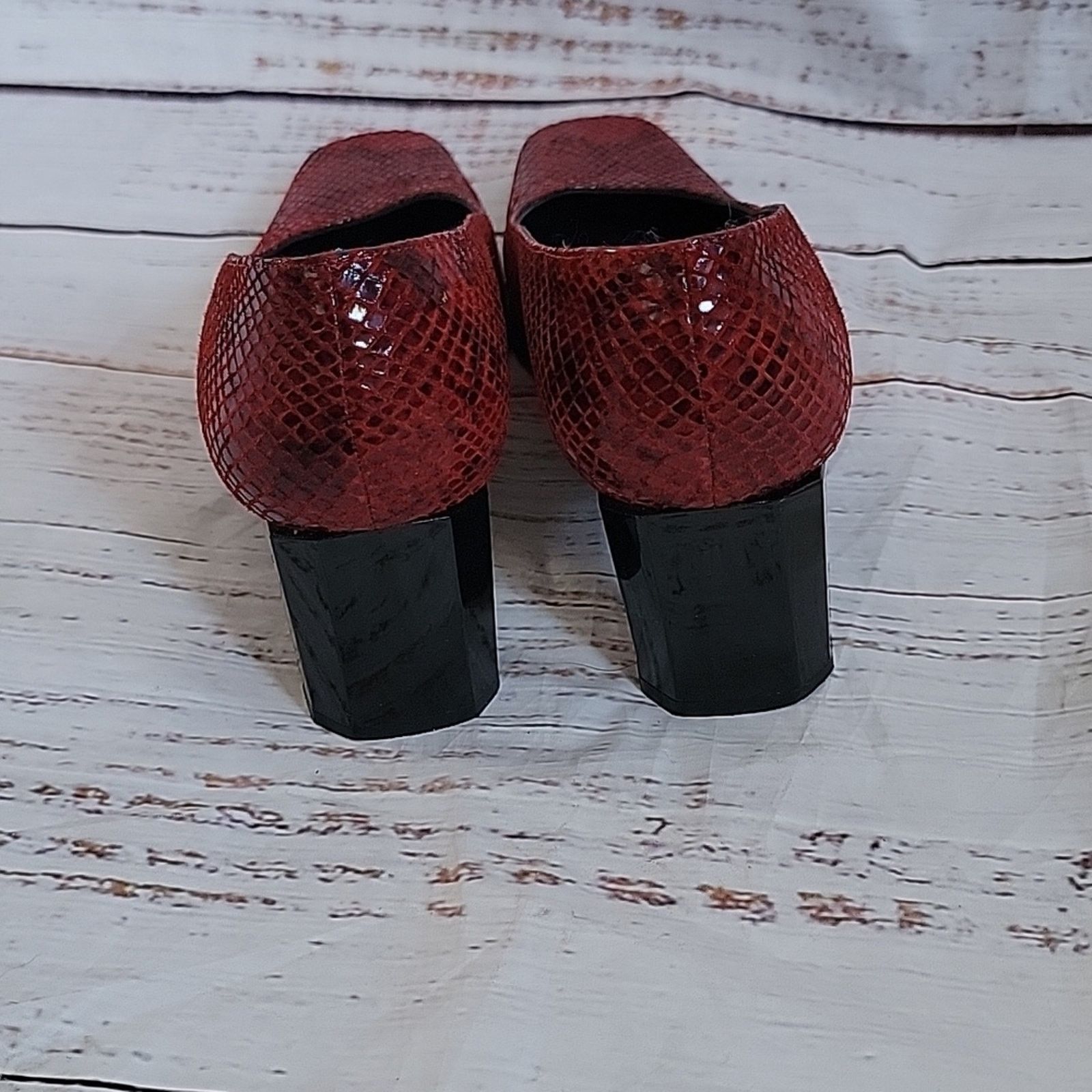 Stuart Weitzman Stuart Weitzman 90s Square Toe Block Heel Pumps 6 Size US 6 / IT 36 - 12 Thumbnail