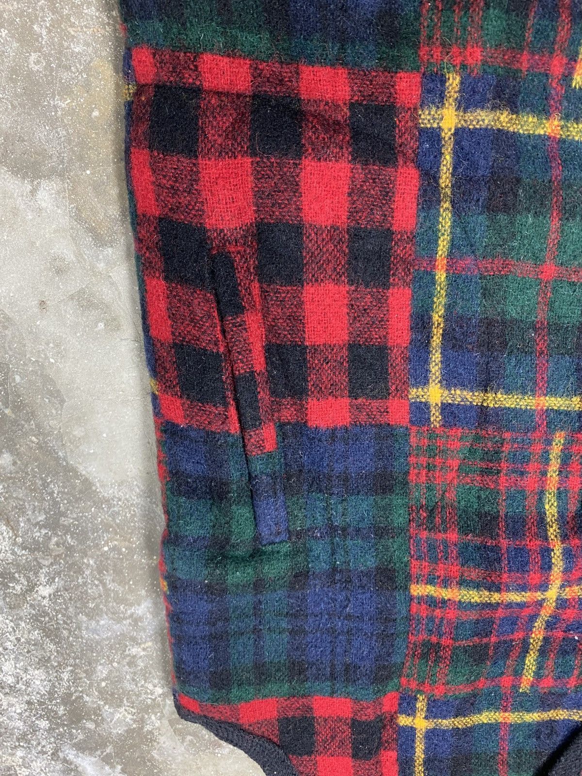 Woolrich Woolen Mills Vintage Woolrich Wool Checkered Vest Jacket Size US L / EU 52-54 / 3 - 5 Thumbnail