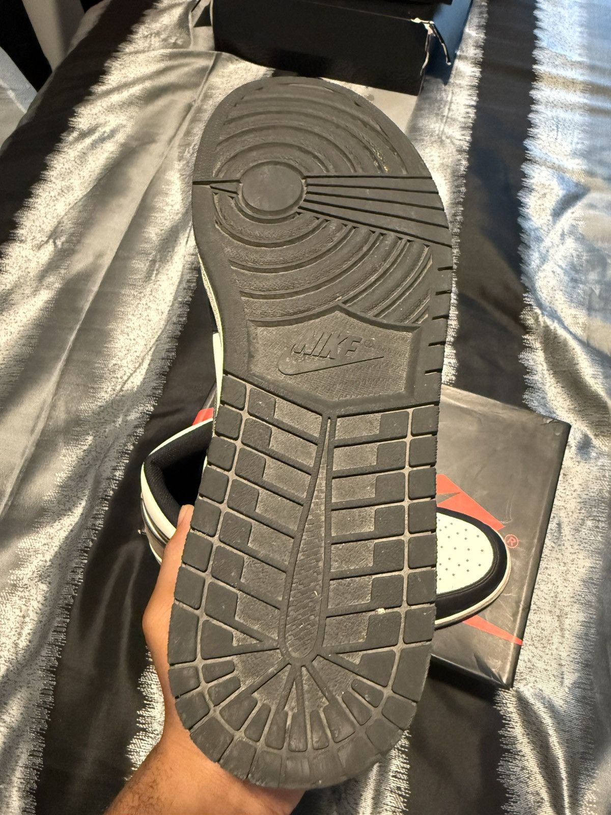 Jordan Brand Jordan 1 Mocha Size US 14 / EU 47 - 10 Thumbnail
