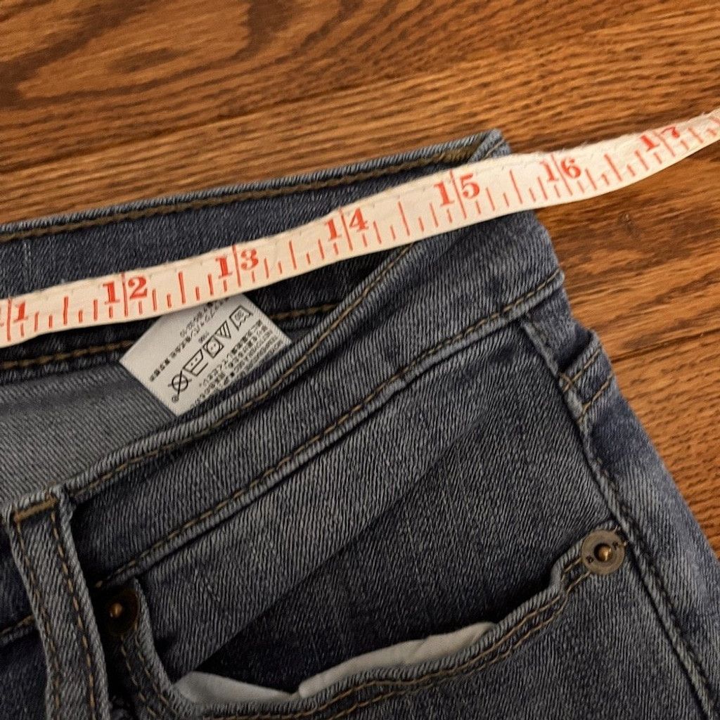 Banana Republic Banana Republic size 29 denim bermudas Size 29" - 5 Thumbnail
