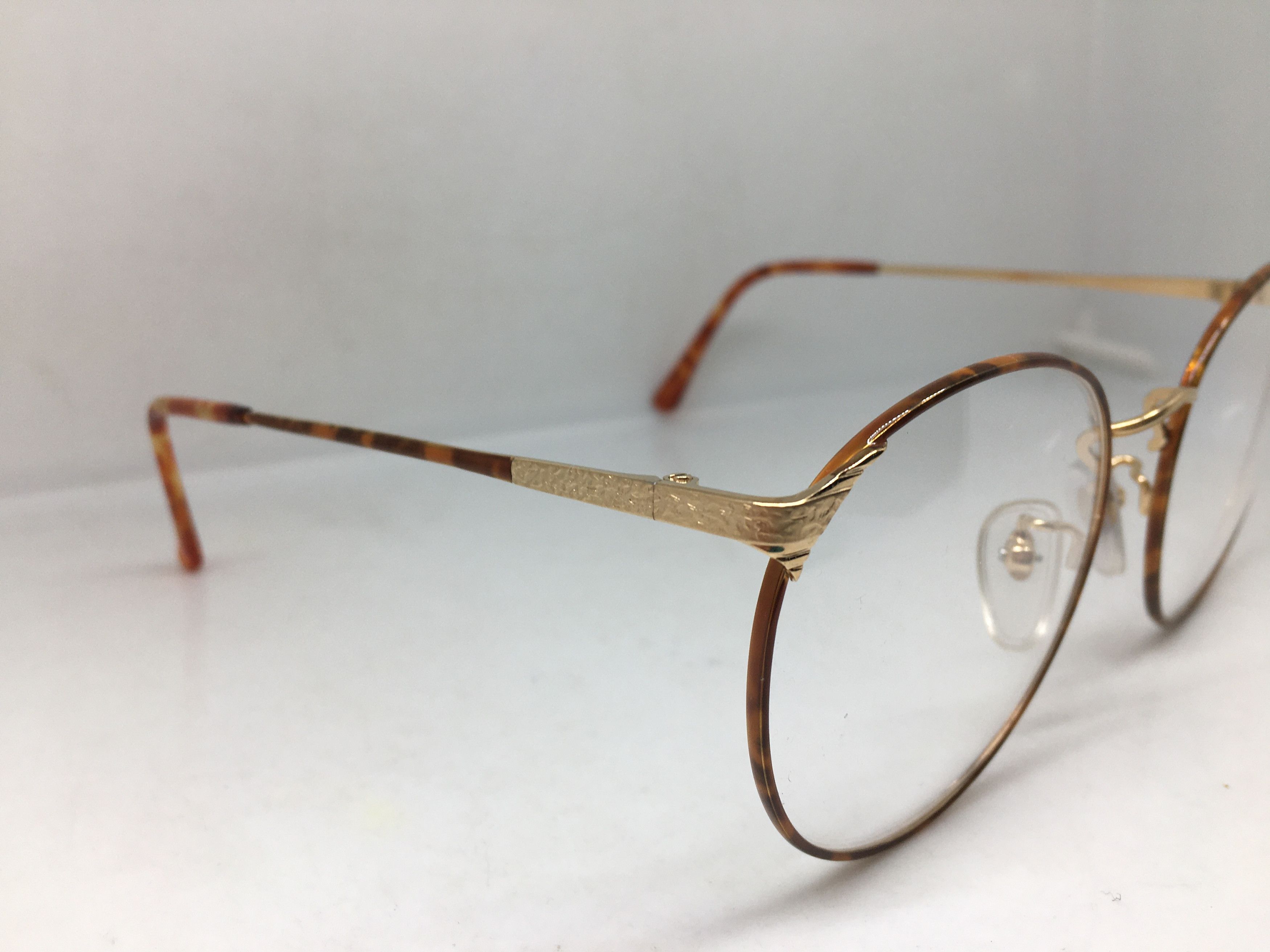 Vintage Vintage 80s TURA Mod 247 Tortoise Round Eyeglasses Size ONE SIZE - 2 Thumbnail