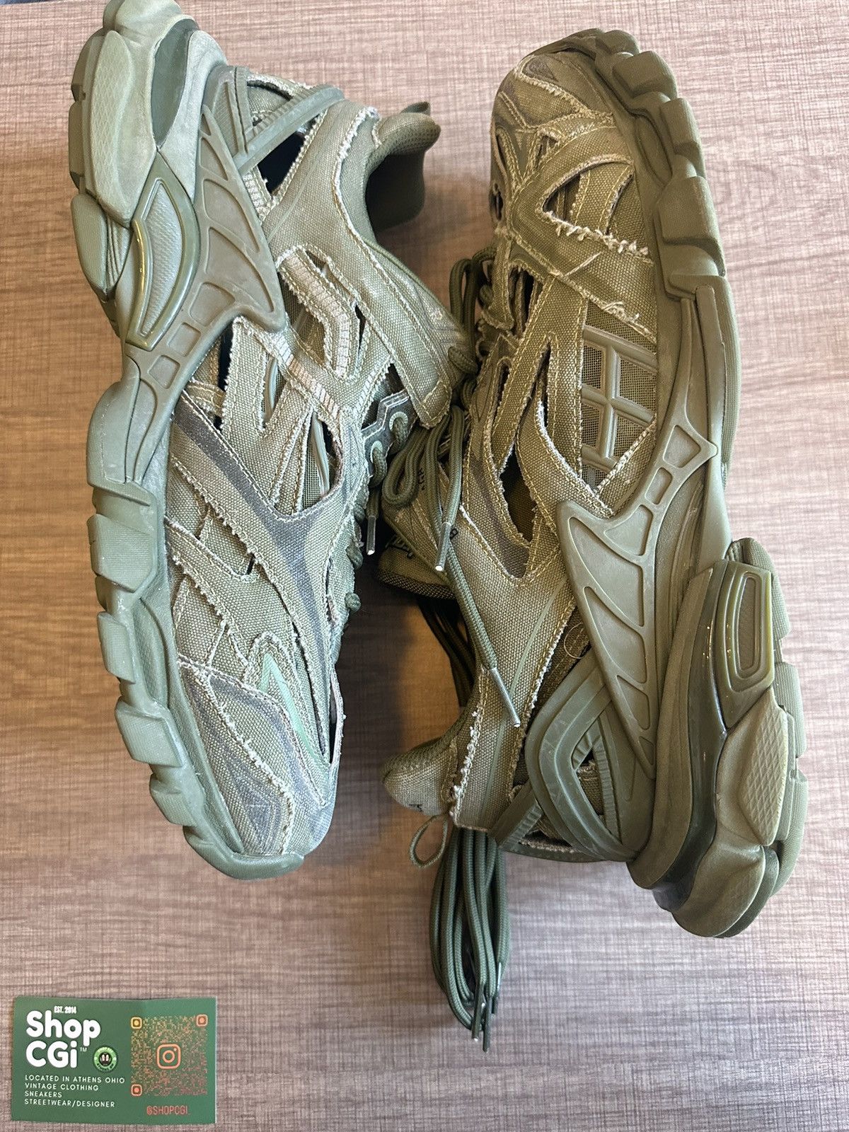Balenciaga Balenciaga Green Track 2 Runner Worn Once Size US 12 / EU 45 - 2 Thumbnail