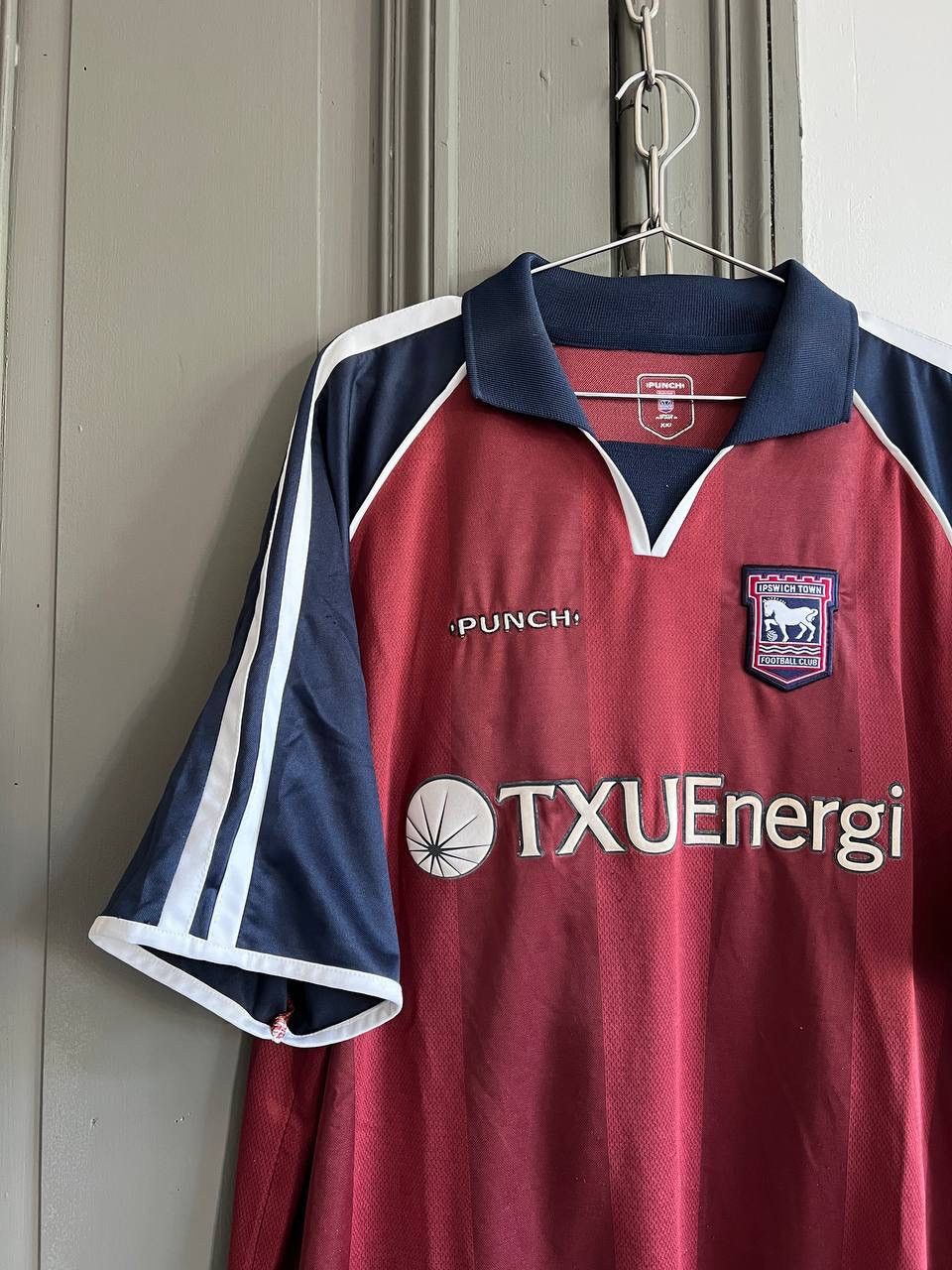 Vintage Vintage Punch 2002-2004 Ipswich Town Away Kit Jersey 79 XXL Size US XXL / EU 58 / 5 - 6 Thumbnail