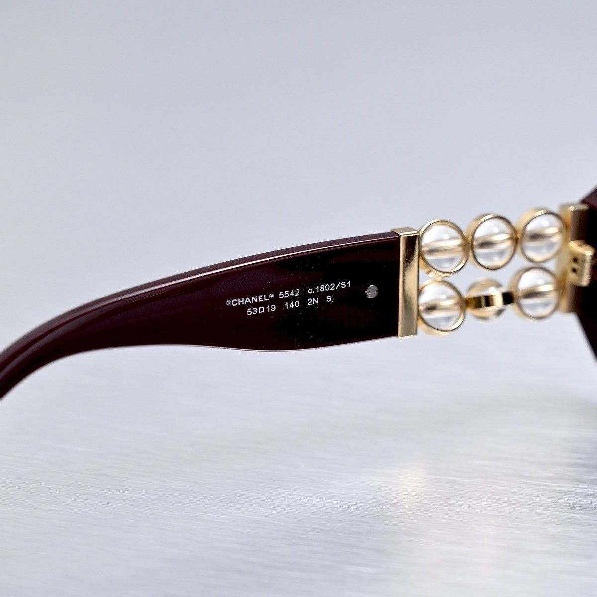 Chanel CHANEL 0CH5542 1802S1 SUNGLASSES Size ONE SIZE - 5 Thumbnail