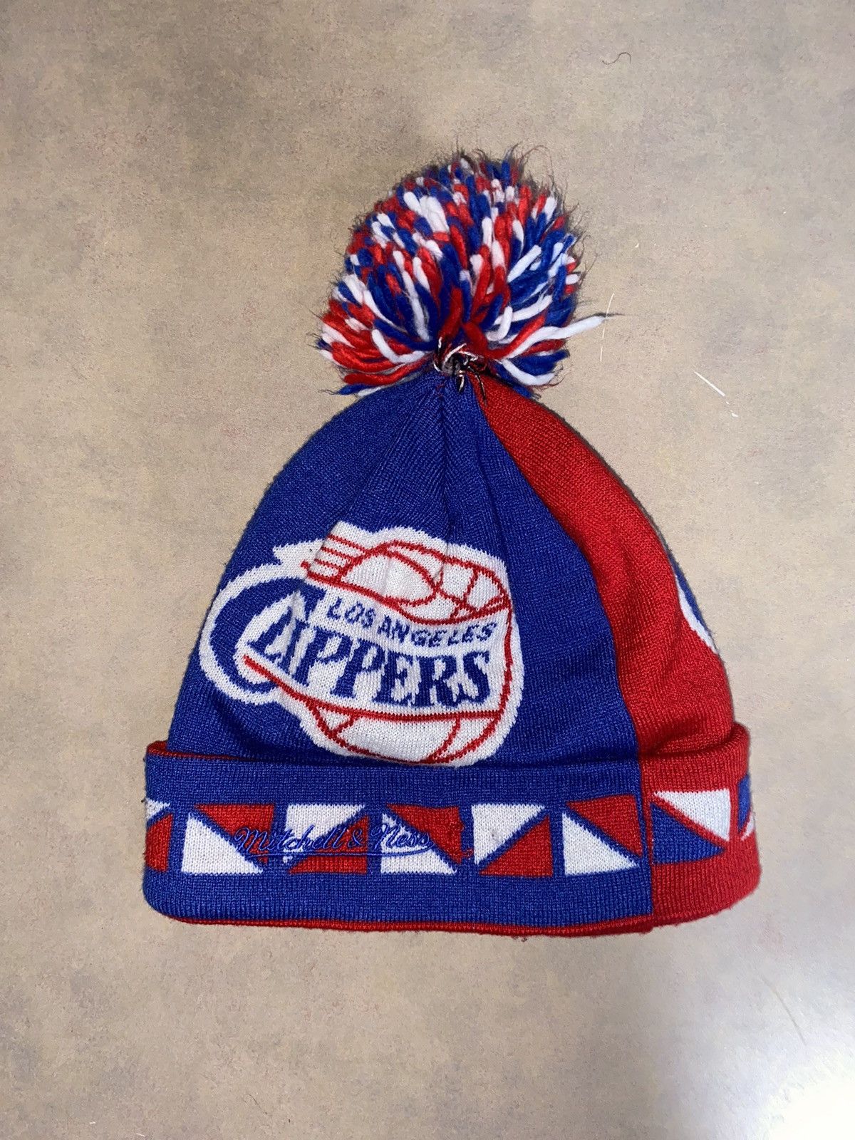 Mitchell & Ness Mitchell & Ness Los Angeles Clippers Pom Pom Beanie Size ONE SIZE - 2 Thumbnail