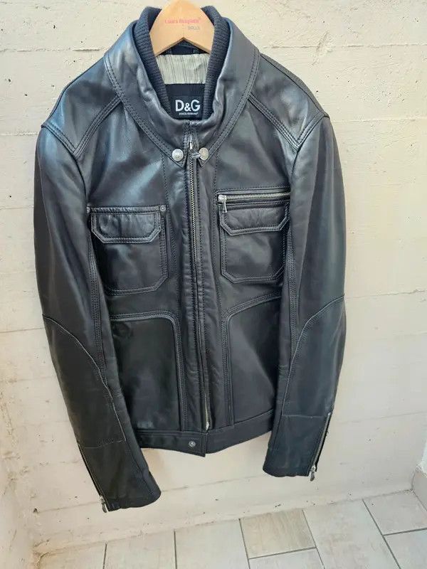 Dg jacket store